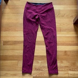 Beyond Yoga Red heathered leggings (super soft!!!)